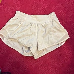White Hotty hot lululemon shorts